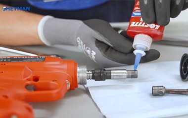 Obrázek: Instruktážní video: Montáž a údržba hubice 99-7932 vhodné pro Bobtail tvarové čepy Ø6,4 mm